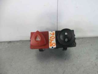 Recambio de warning para renault megane ii berlina 5p 2002-2009 confort dynamique referencia OEM IAM 8200095493  