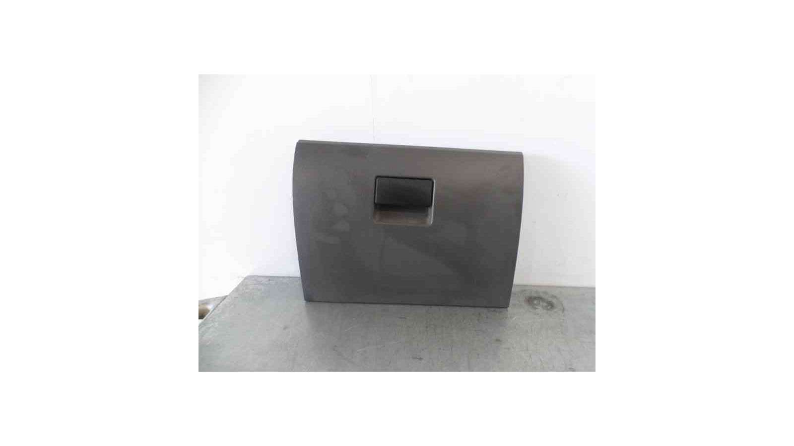 Recambio de guantera para ford focus c-max (cap) 2003-2007 1.6 16v cat referencia OEM IAM    Recambio de guantera para ford focus c-max (cap) 2003-2007 1.6 16v cat referencia OEM IAM