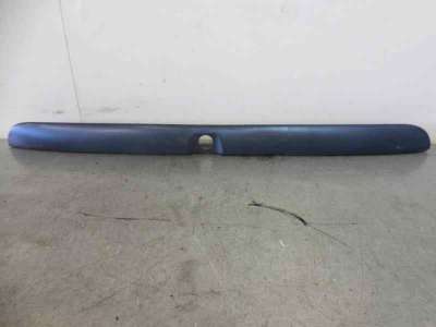 Recambio de molduras traseras para audi a3 (8l) 1996-2003 1.9 tdi ambiente referencia OEM IAM   