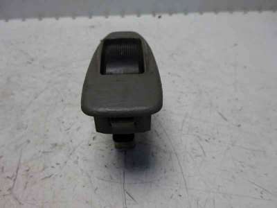 Recambio de mando elevalunas trasero derecho para mazda premacy (cp) 1999-2005 td active referencia OEM IAM   