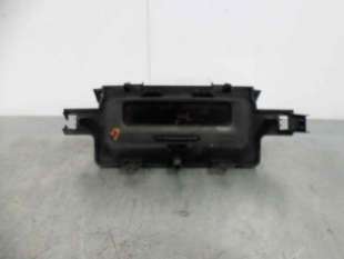 Recambio de pantalla multifuncion para renault megane ii berlina 5p 2002-2009 luxe privilege referencia OEM IAM 8200107839  