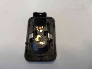 Recambio de mando elevalunas delantero derecho para opel corsa c 2000-2003 club referencia OEM IAM   