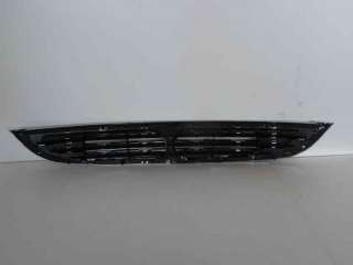 Recambio de rejilla delantera para bmw mini (r50,r53) 2001-2006 referencia OEM IAM 51137133847 107150204 MN3042001