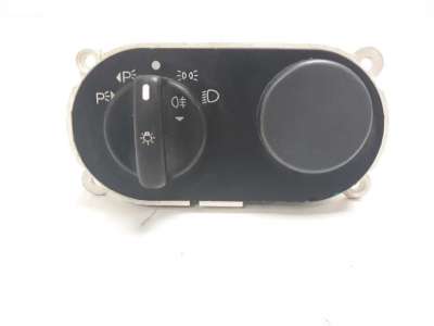 Recambio de mando luces para ford mondeo berlina/familiar (fd) 1993-1996 referencia OEM IAM 93BB13K196EC  