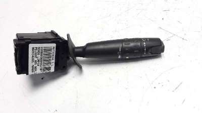 Recambio de mando limpia para peugeot 405 berlina 1987-1996 referencia OEM IAM 96093420ZL  