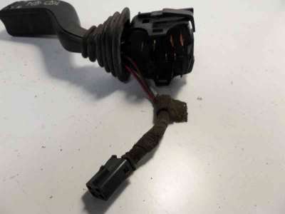 Recambio de mando limpia para opel astra f berlina 1991-1998 referencia OEM IAM C69210 33080A0  