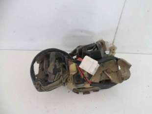 Recambio de cerradura puerta trasera izquierda para mazda 323 berlina f/s (bj) 1998-2003 2.0 d f glx referencia OEM IAM    2