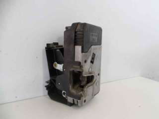 Recambio de cerradura puerta delantera derecha para opel astra g berlina 1998-2004 club referencia OEM IAM 24414117  