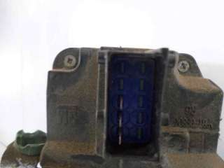 Recambio de cerradura puerta delantera derecha para opel astra g berlina 1998-2004 club referencia OEM IAM 24414117  