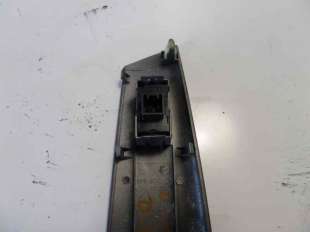 Recambio de mando elevalunas delantero derecho para toyota corolla (e12) 2001-2007 2.0 d-4d sol berlina referencia OEM IAM 54035 2