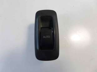Recambio de mando elevalunas trasero derecho para toyota corolla (e12) 2001-2007 2.0 d-4d sol berlina referencia OEM IAM 5403511