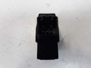Recambio de mando elevalunas delantero derecho para volvo v40 familiar 1995-2005 1.8 16v referencia OEM IAM 30889759   2