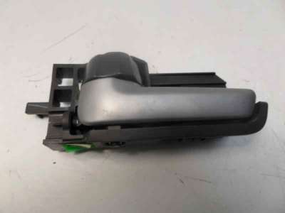 Recambio de maneta interior delantera izquierda para nissan pixo (uao) 2009-2013 acenta referencia OEM IAM 8313075J0  