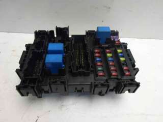Recambio de caja reles / fusibles para nissan pixo (uao) 2009-2013 acenta referencia OEM IAM 68K10  