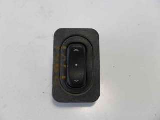Recambio de mando elevalunas delantero derecho para opel meriva 2006-2010 enjoy referencia OEM IAM 24409207  