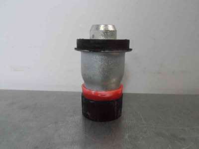 Recambio de puente delantero para renault megane ii berlina 5p 2002-2009 referencia OEM IAM 8200742906 785720 