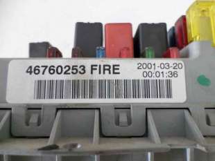Recambio de caja reles / fusibles para fiat punto berlina (188) 1999-2002 1.2 8v elx (i) referencia OEM IAM 46760253   2