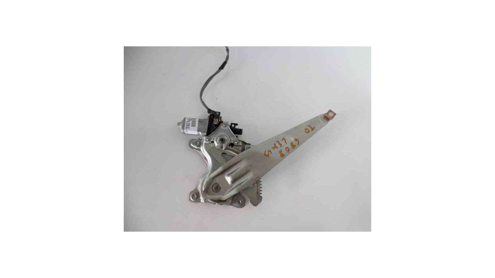Recambio de elevalunas trasero derecho para toyota lexus is 200 (gxe10) 1998-2005 2.0 cat referencia OEM IAM    Recambio de elevalunas trasero derecho para toyota lexus is 200 (gxe10) 1998-2005 2.0 cat referencia OEM IAM