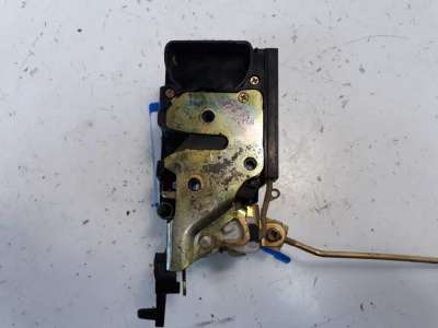 Recambio de cerradura puerta trasera derecha para daewoo kalos 2002-2004 1.4 se referencia OEM IAM   