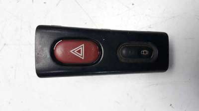 Recambio de warning para renault laguna (b56) 1998-2001 2.0 rt referencia OEM IAM 822955  