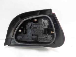 Recambio de piloto trasero izquierdo para renault megane i berlina hatchback (ba0) 1995-1999 1.9 dti alize referencia OEM IAM 77 2