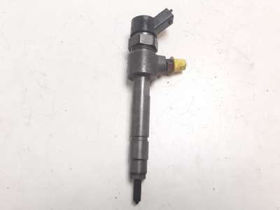 Recambio de inyector para fiat bravo (182) 1995-2002 jtd 105 / 100 gt referencia OEM IAM 0445110002  