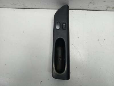 Recambio de mando elevalunas delantero izquierdo para renault laguna (b56) 1998-2001 2.0 rt referencia OEM IAM   