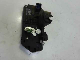 Recambio de cerradura puerta trasera derecha para opel meriva 2006-2010 cosmo referencia OEM IAM 13154794  