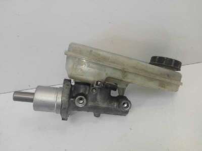 Recambio de bomba freno para smart forfour 2004-2006 1.1 cat referencia OEM IAM 32067272D  
