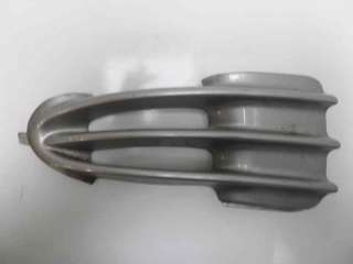 Recambio de rejilla paragolpes derecha para chrysler voyager (rg) 2001-2008 2.5 crd cat referencia OEM IAM RT4857392AA  