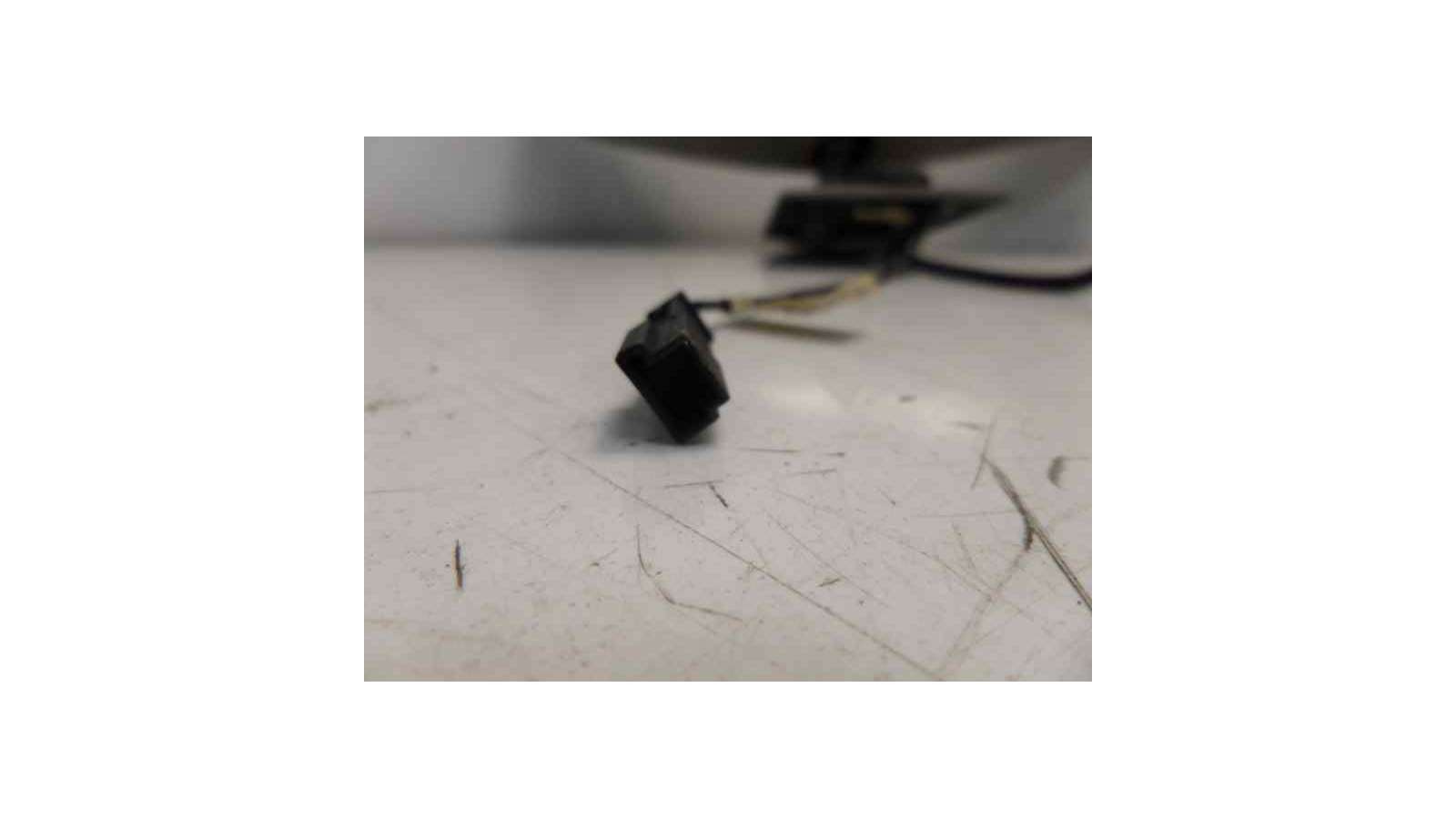 Recambio de espejo para mercedes-benz clase c (w203) berlina 2000-2007 270 cdi (203.016) referencia OEM IAM    Recambio de espejo para mercedes-benz clase c (w203) berlina 2000-2007 270 cdi (203.016) referencia OEM IAM