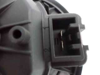 Recambio de ventilador calefaccion para ford fiesta (ccn) 2012-2017 ambiente referencia OEM IAM VP8E2H18456AB 0130115551 3137231