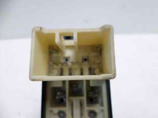 Recambio de mando elevalunas trasero derecho para kia cerato 2004-2007 1.6 cat referencia OEM IAM   