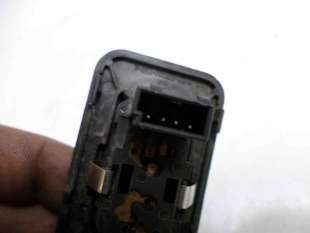 Recambio de mando elevalunas delantero derecho para opel corsa c 2000-2003 club referencia OEM IAM    2
