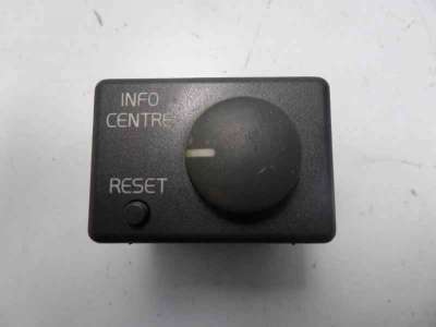 Recambio de mando multifuncion para volvo v40 familiar 1995-2005 1.6 referencia OEM IAM 889988 03W385 