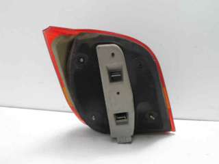 Recambio de piloto trasero derecho para ford fiesta berl./courier 1988-1997 si referencia OEM IAM 7070864 16310322 
