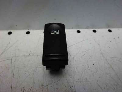 Recambio de mando elevalunas delantero izquierdo para renault 19 hatchback (b/c53) 1988- 1.9 diesel referencia OEM IAM   