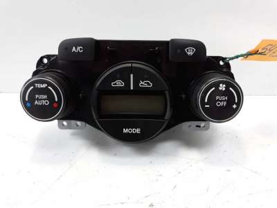 Recambio de mando climatizador para hyundai accent (mc) 2006-2010 gl crdi referencia OEM IAM 972501E252CA  