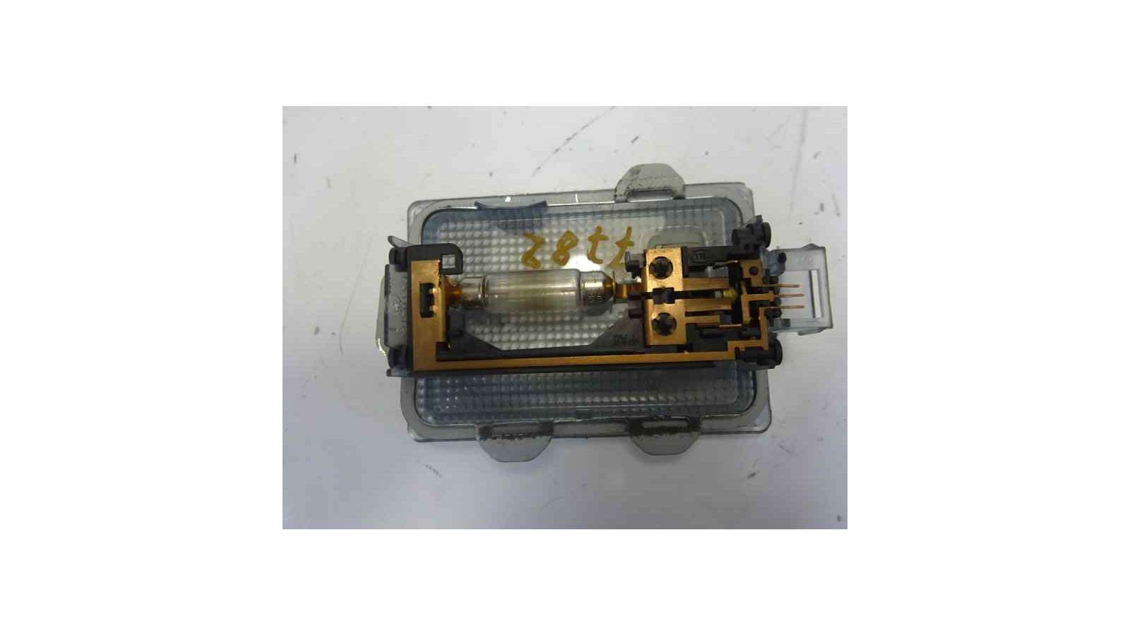 Recambio de luz interior para opel corsa d 2006-2015 enjoy referencia OEM IAM 13126729   Recambio de luz interior para opel corsa d 2006-2015 enjoy referencia OEM IAM 13126729