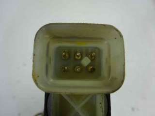 Recambio de cerradura puerta delantera derecha para opel astra f berlina 1991-1998 básico referencia OEM IAM 90493702  