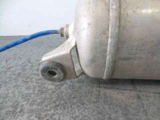 Recambio de acumulador central amortiguacion para volkswagen touareg (7la) 2002-2007 tdi v10 referencia OEM IAM 7L0616201A  