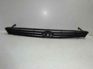 Recambio de rejilla delantera para ford focus berlina (cak) 1998-2004 ambiente referencia OEM IAM 1744364 FD4202001 
