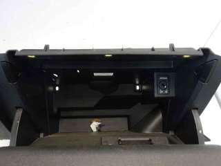 Recambio de guantera para audi a1 (8x) 2010-2014 ambition referencia OEM IAM   