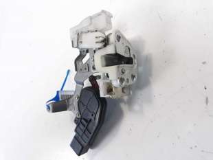 Recambio de cerradura puerta trasera derecha para toyota aygo (kgb/wnb) 2005-2015 city referencia OEM IAM 693300H011  
