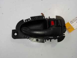 Recambio de maneta interior delantera derecha para ssangyong korando 2003-2006 2.9 turbodiesel cat referencia OEM IAM 7242034100
