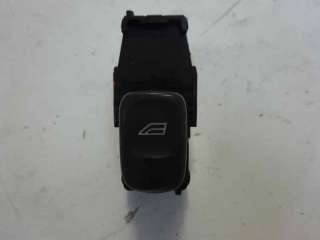 Recambio de mando elevalunas trasero izquierdo para volvo s40 berlina 1995-2005 1.6 referencia OEM IAM 30889759  