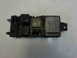 Recambio de caja reles / fusibles para volvo s40 berlina 1995-2005 1.6 referencia OEM IAM 30889989  