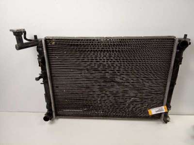 Recambio de radiador agua para hyundai i30 2007-2012 classic gls referencia OEM IAM 253102H010 53845 