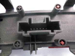 Recambio de warning para renault megane ii familiar 2003-2009 dynamique confort referencia OEM IAM 8200095493   2