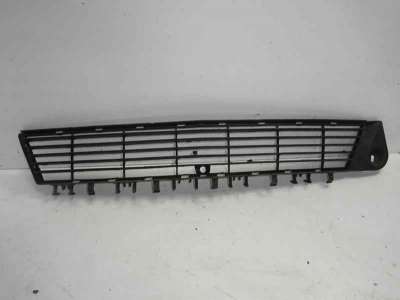 Recambio de rejilla paragolpes delantero para opel vectra c berlina 2002-2005 club referencia OEM IAM 13191345 OP0562120 1071626